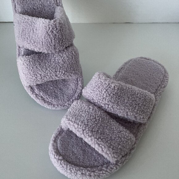 Paper Source Lavender Spa Slippers- NWOT - Picture 1 of 10